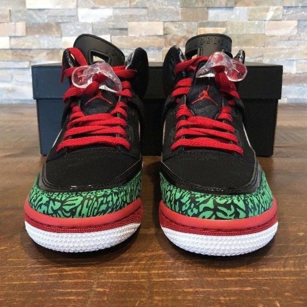 Air Jordan Spizike GS Black Varsity - Picture 4 of 6